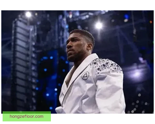 传奇老将小克里琴科对决新王约书亚的世纪拳坛之战重量级巅峰对抗